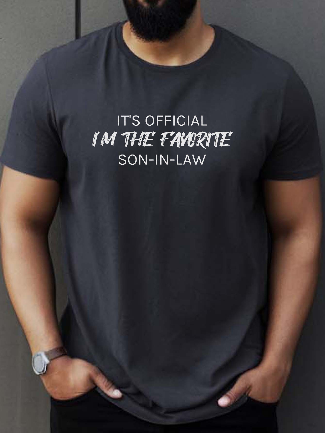 im the favorite son in law print t shirt tees for men casual short sleeve t shirt for summer details 0