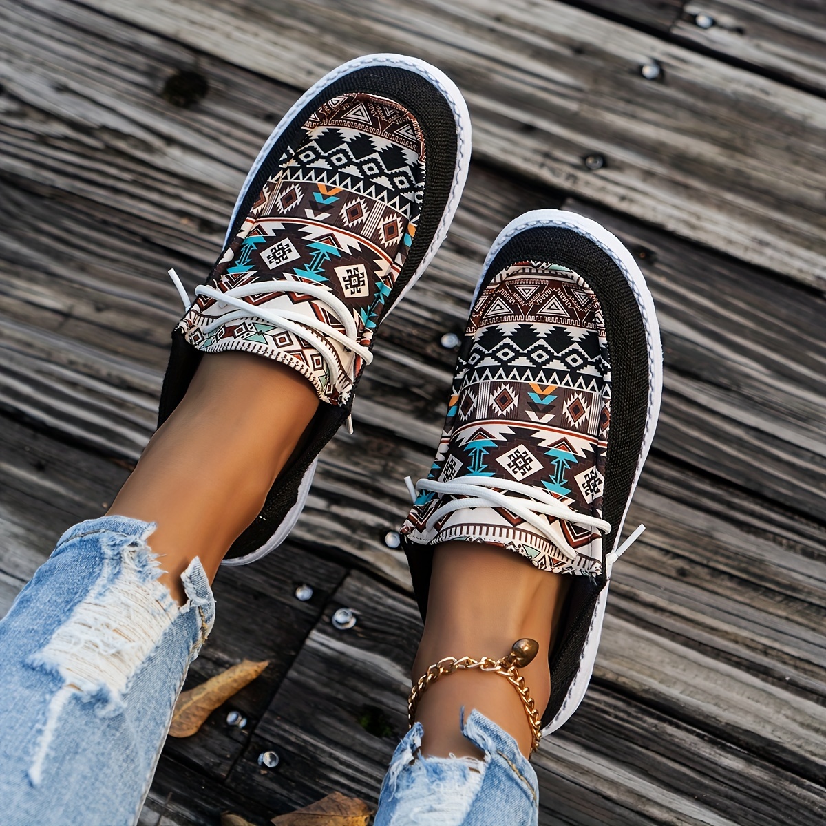 womens tribal print canvas shoes lightweight round toe low top sneakers casual outdoor walking flat shoes details 1