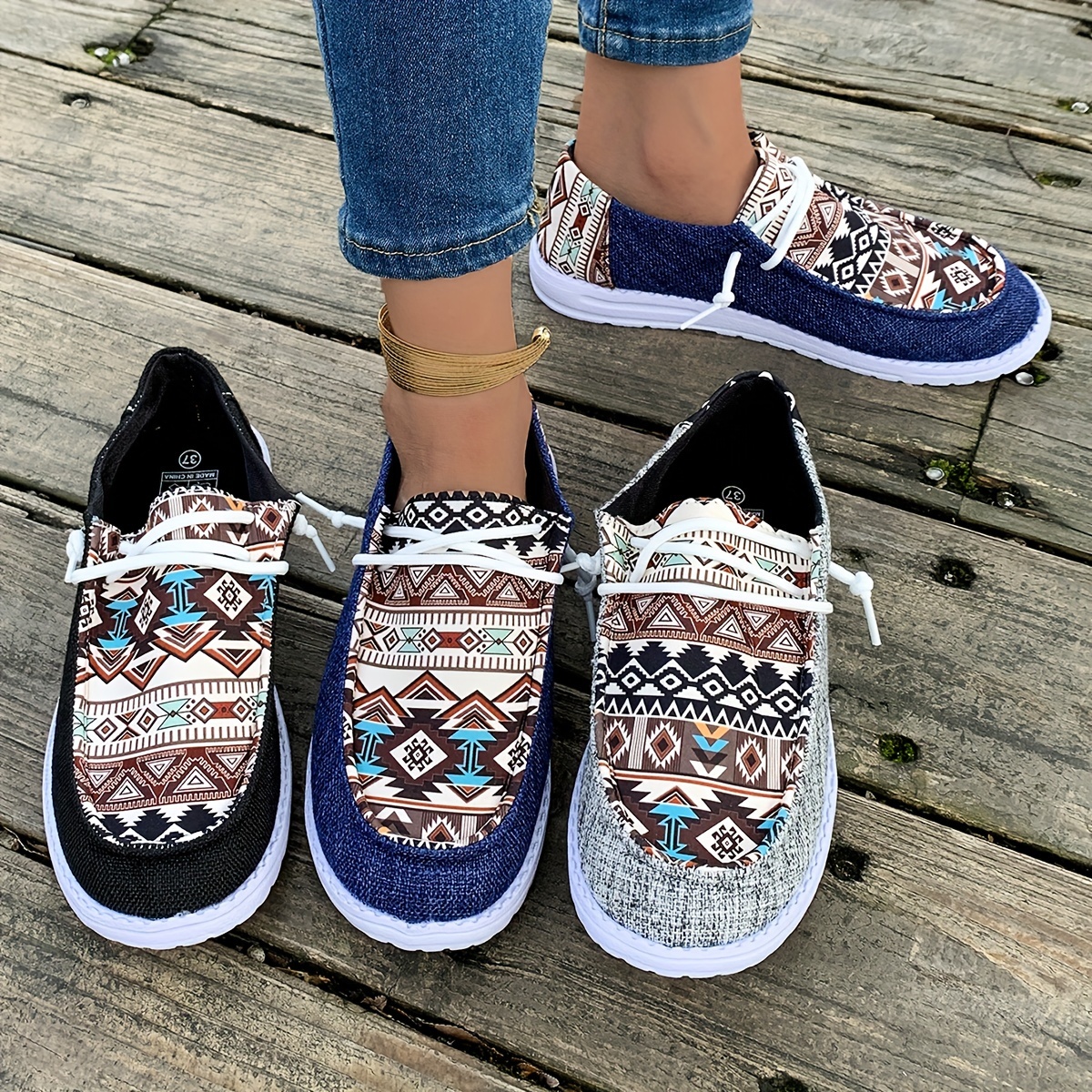 womens tribal print canvas shoes lightweight round toe low top sneakers casual outdoor walking flat shoes details 16